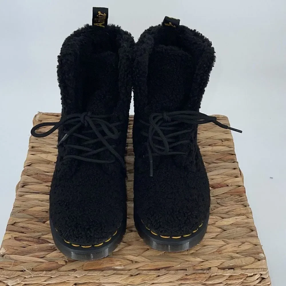 Dr. Martens 1460 PASCAL WOMEN'S FAUX SHEARLING BOOTS Size 7‎ Black